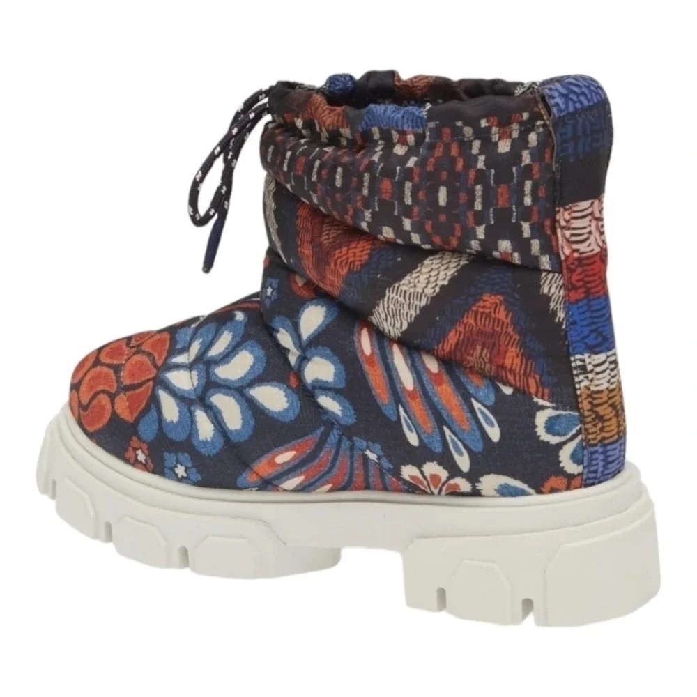 FARM RIO Lug Sole Puffer Bootie Pineapple Flower Women 6.5 Chunky Floral Quilted